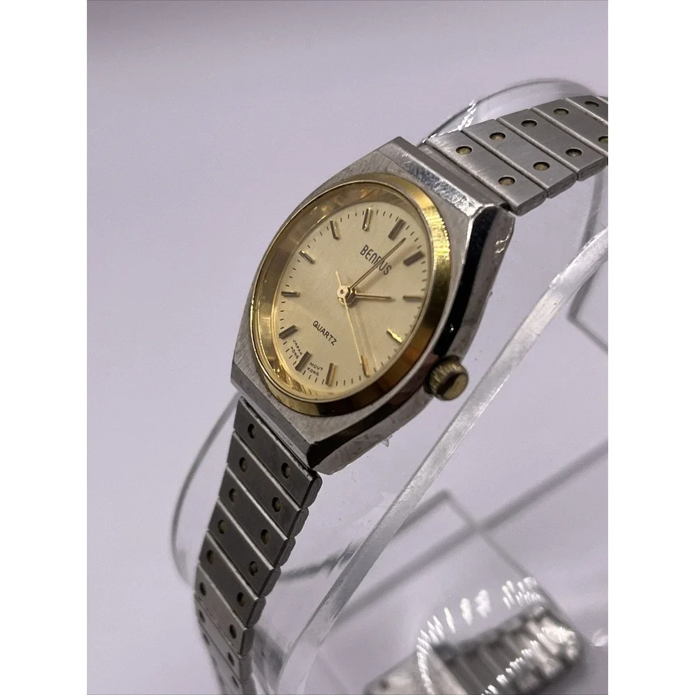 Vintage Benrus Women's Quartz‎ Watch Silver Band- New Battery